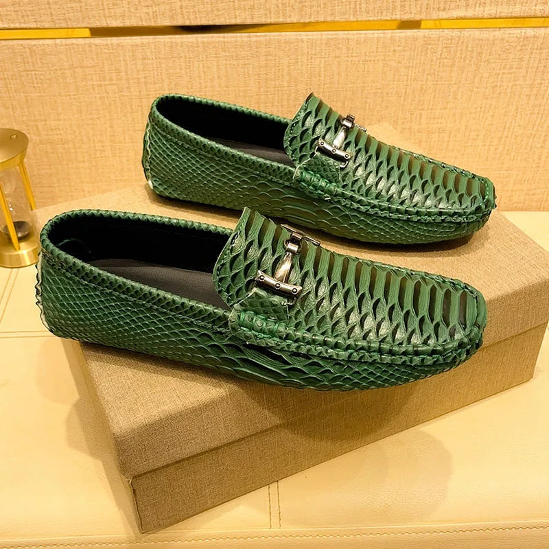 Mocassins été hommes en plein air anti-dérapant confort doux de haute qualité hommes respirant plat chaussures de conduite nouveau 2025 classique mocassins décontractés
MAEDEF Summer Mens Outdoor Anti-slip Comfort Soft - kadopascher