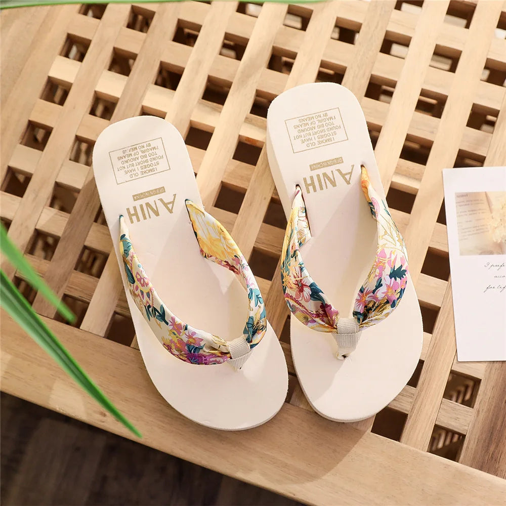 Claquettes Sandales femme été 2025 / Fashion Women Flip Flops Summer Beach Platform Slippers Casual Outside Wedges Sandals Summer Women Shoes - kadopascher