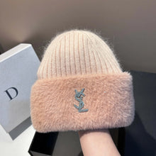 Bonnet femme luxe YSL / Extra Large Thick Warm Ear Protection Mink Wool Knit Hat Winter Fashion Luxury Versatile Yarn Beanie for Cold Weather
