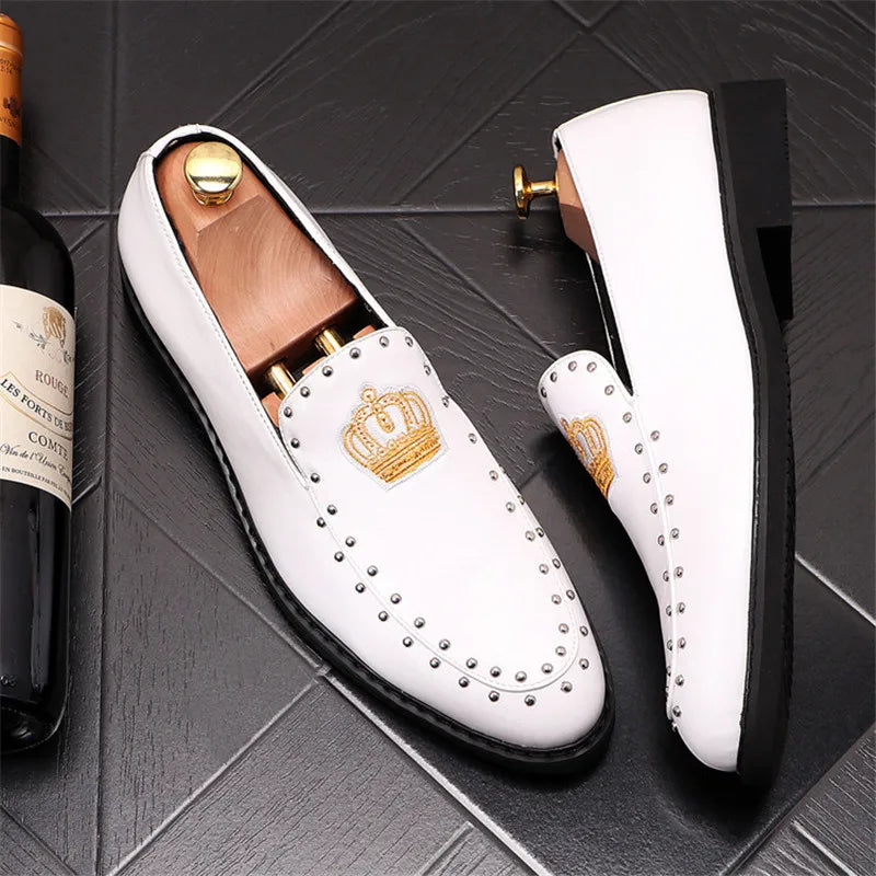 Mocassins Cuir Broderie Couronne Homme – Slip-On Luxe Designer 2026 | Noir & Blanc EU 38-46 - kadopascher