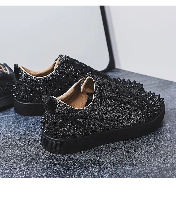 Zapatillas punk para hombre con remaches metálicos - Zapatos de calle antideslizantes premium 2026