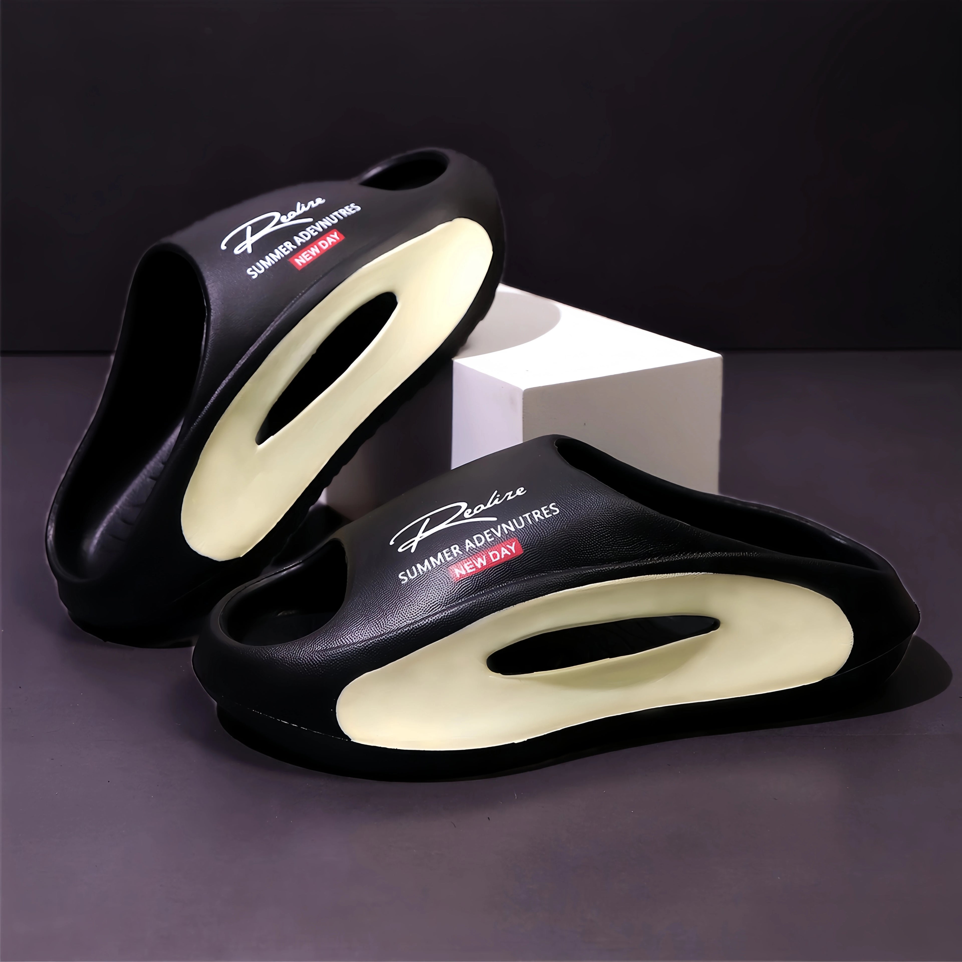 Sandales Homme EVA Légères - Claquettes Design Cartoon Intérieur/Extérieur