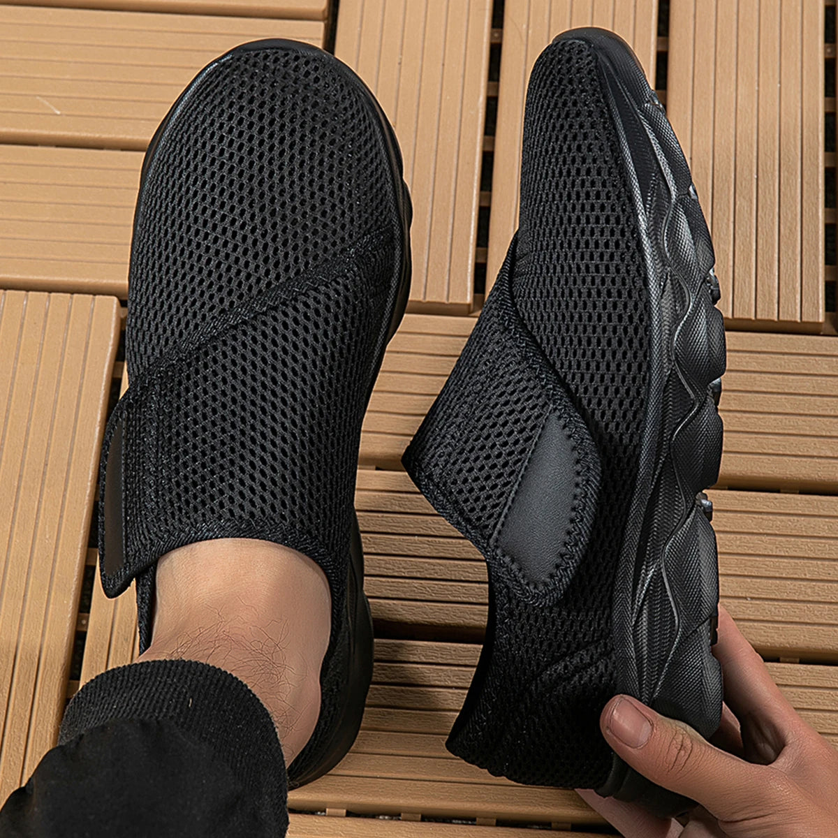 Chaussures orthopédiques décontractées pour pieds larges, gonflées, réglage de l'éversion du pouce, chaussures de marche pour diabétiques, souples et confortables, nouvelle collection
New Casual Orthopedics Wide Feet S - kadopascher