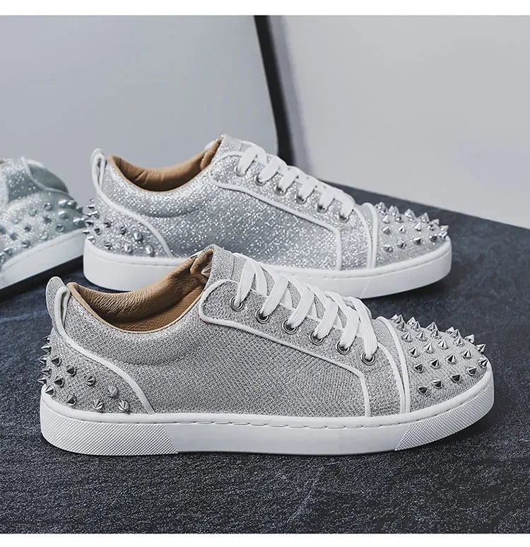 Zapatillas punk para hombre con remaches metálicos - Zapatos de calle antideslizantes premium 2026