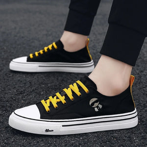 Chaussure été 2024/2025 / Collection chic 2025 / Men Vulcanized Shoes Black White Boys Trend Street Youth Walking Sneakers Comfortable Canvas Shoes for Men Vulcanized Footwears - kadopascher