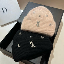 Bonnet YSL / Sweet Plush Long Rabbit Fur Knitted Hat Autumn And Winter Warm Ear Protection Cap Fashionable Letter Women's Hats