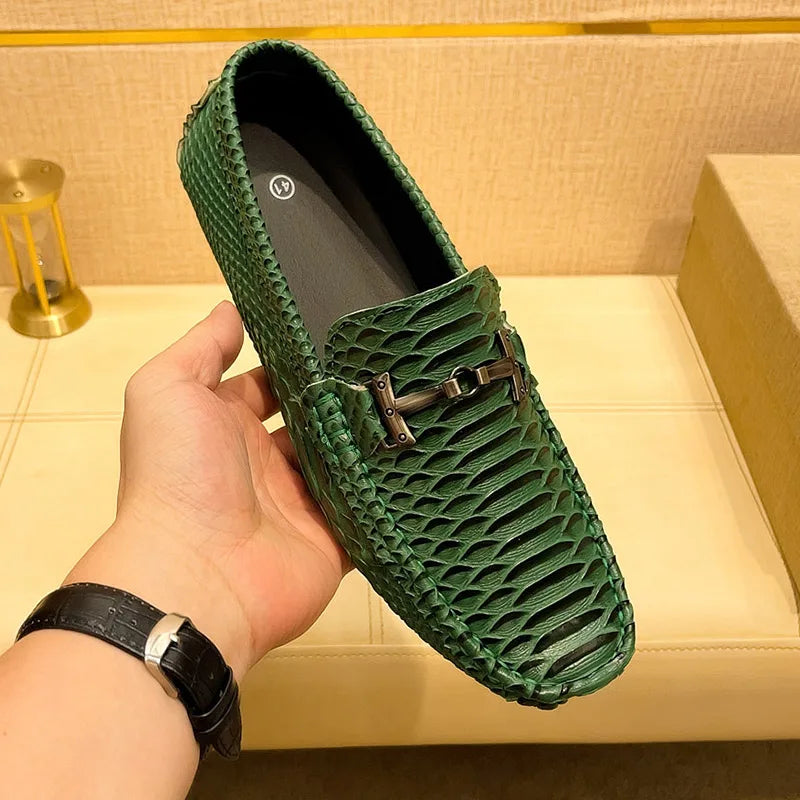 Mocassins été hommes en plein air anti-dérapant confort doux de haute qualité hommes respirant plat chaussures de conduite nouveau 2025 classique mocassins décontractés
MAEDEF Summer Mens Outdoor Anti-slip Comfort Soft - kadopascher