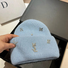 Bonnet YSL / Sweet Plush Long Rabbit Fur Knitted Hat Autumn And Winter Warm Ear Protection Cap Fashionable Letter Women's Hats