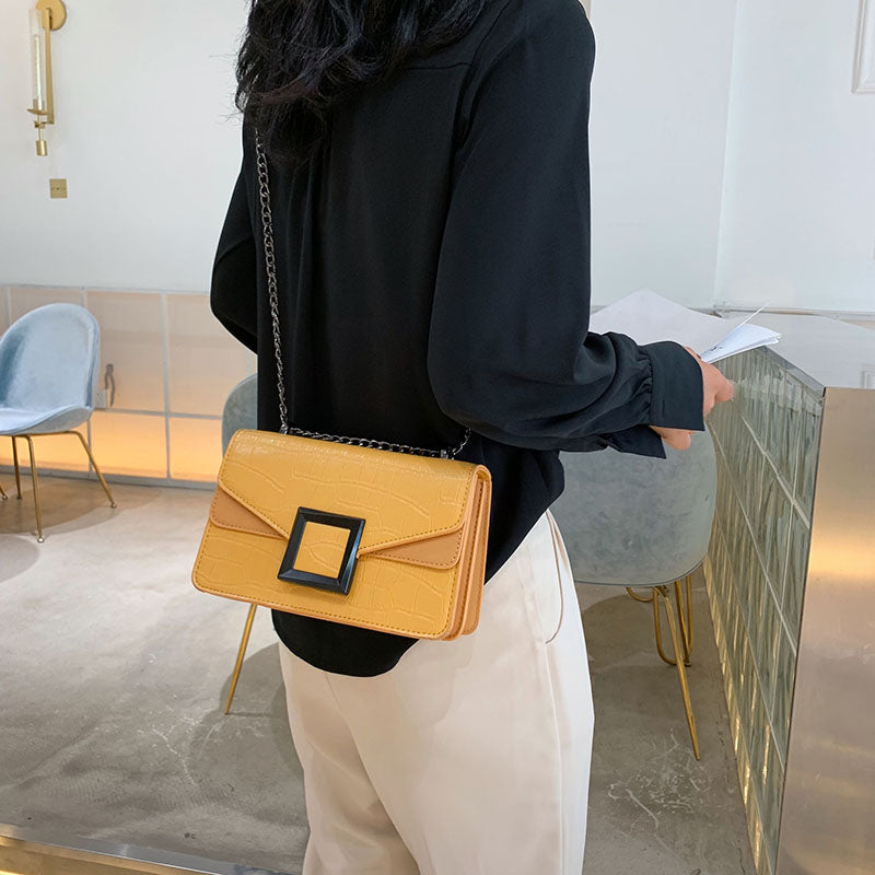 Sacs à bandoulière en cuir pour femmes collection 2020 / Petit sac à bandoulière Messenger Femme Chaîne de luxe Sacs à main - kadopascher.com