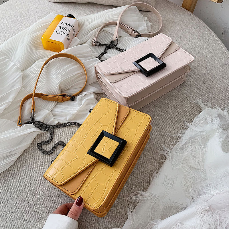 Sacs à bandoulière en cuir pour femmes collection 2020 / Petit sac à bandoulière Messenger Femme Chaîne de luxe Sacs à main - kadopascher.com