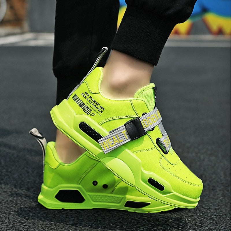 2020 Été Hommes Chaussures Respirant Léger Maille Chaussures De Course Confortable Plat Mâle Casual Chaussures Hommes Mode Sneakers - kadopascher.com