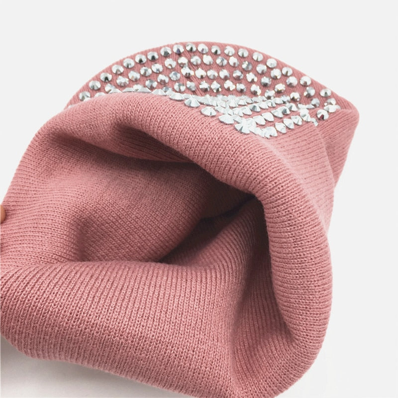 Bonnet femme avec perles / Black Hats with Clear Black Crystals - kadopascher.com