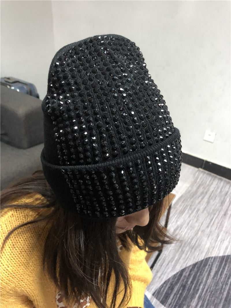 Bonnet femme avec perles / Black Hats with Clear Black Crystals - kadopascher.com