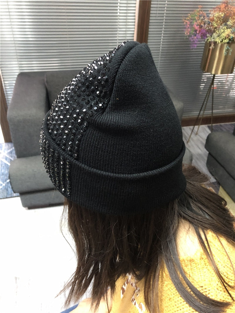 Bonnet femme avec perles / Black Hats with Clear Black Crystals - kadopascher.com
