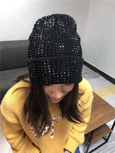 Bonnet femme avec perles / Black Hats with Clear Black Crystals - kadopascher.com